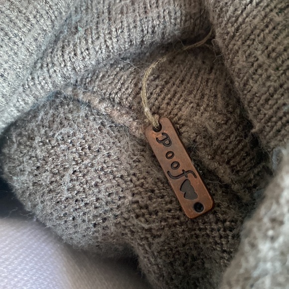 ⏰ Poof - turtleneck drop shoulder sweater - L - Picture 6 of 6